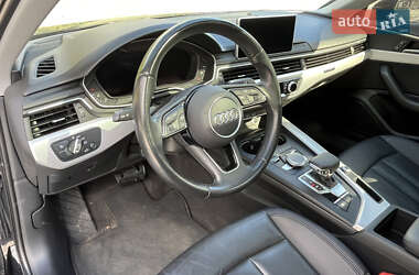 Седан Audi A4 2018 в 