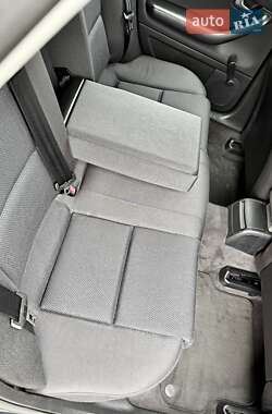Универсал Audi A4 2003 в 