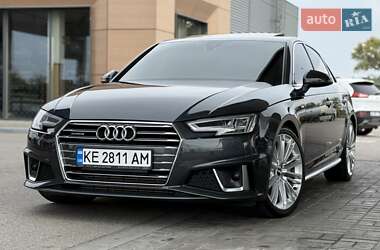 Audi A4 2019