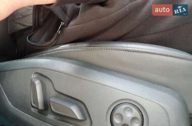 Седан Audi A4 2016 в 
