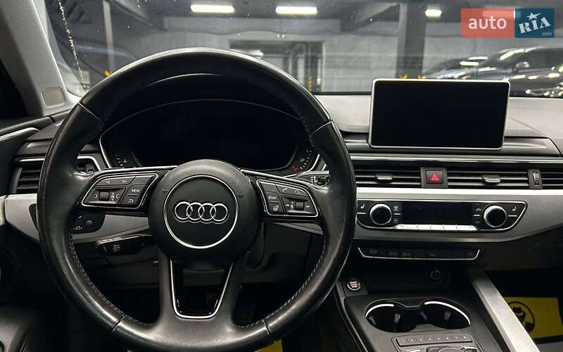 Седан Audi A4 2015 в Черновцах
