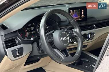 Седан Audi A4 2016 в 
