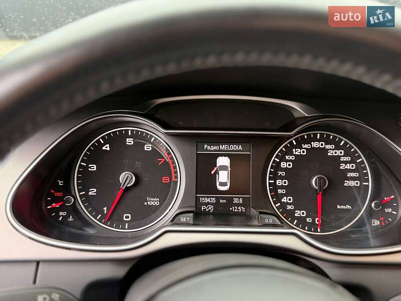 Седан Audi A4 2012 в Киеве