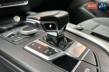 Универсал Audi A4 2016 в 