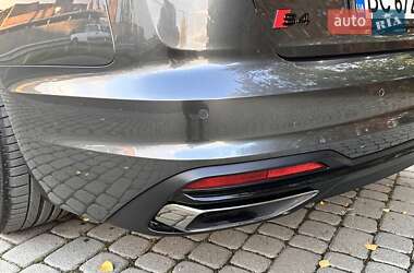 Седан Audi A4 2024 в Львове