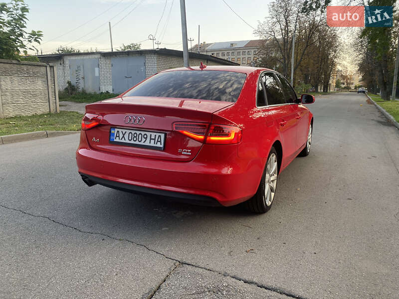 Седан Audi A4 2012 в Харкові