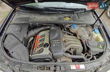 Седан Audi A4 2000 в 