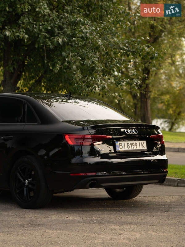 Седан Audi A4 2016 в Полтаве
