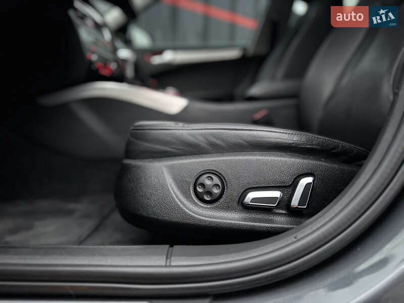 Седан Audi A4 2014 в Луцке