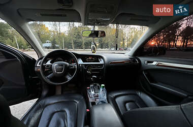 Седан Audi A4 2009 в 