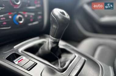 Седан Audi A4 2011 в 