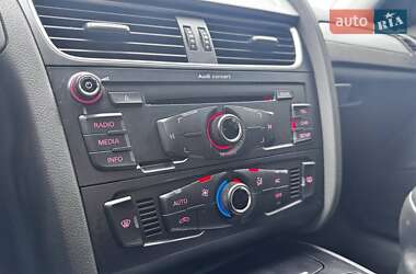 Седан Audi A4 2011 в 