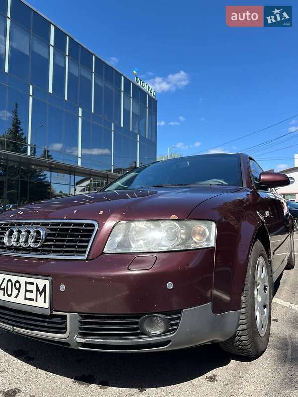 Седан Audi A4 2002 в Киеве
