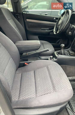 Седан Audi A4 1999 в 