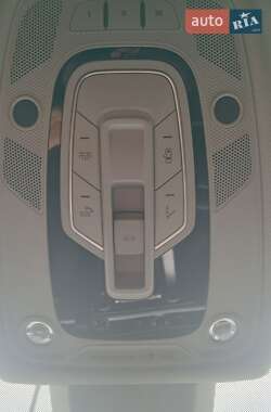 Седан Audi A4 2016 в 