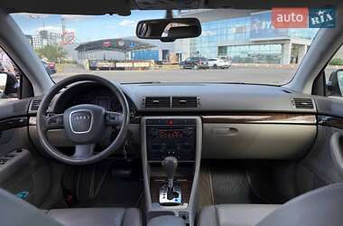 Седан Audi A4 2005 в 