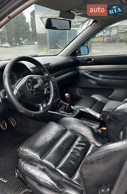 Седан Audi A4 1997 в 
