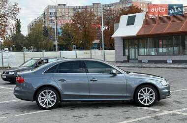 Седан Audi A4 2014 в 