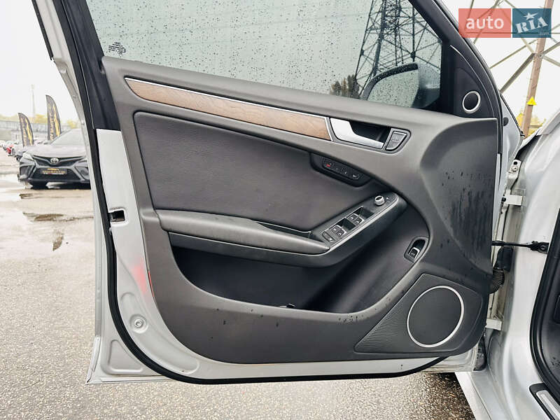 Седан Audi A4 2013 в Харькове