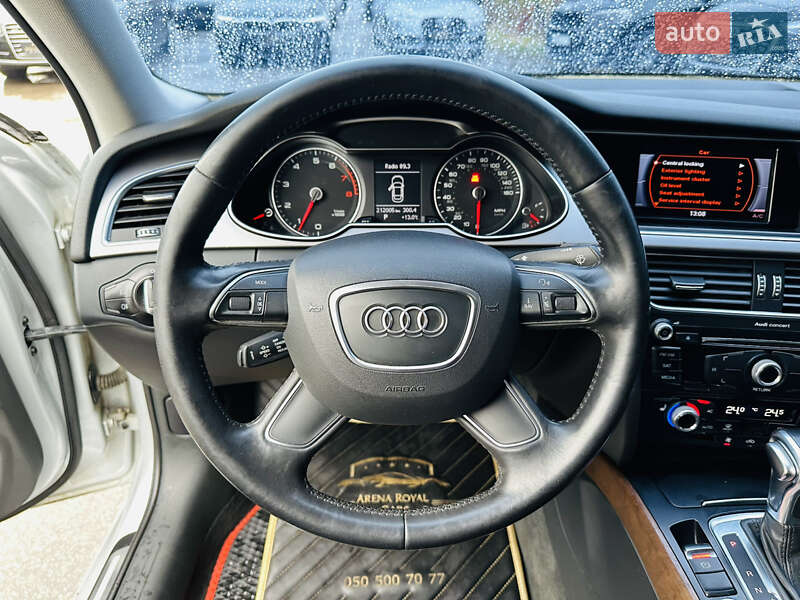 Седан Audi A4 2013 в Харькове