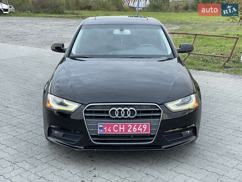 Седан Audi A4 2013 в Яворове