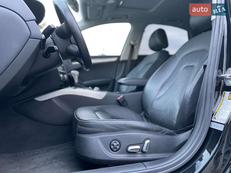 Седан Audi A4 2013 в Яворове