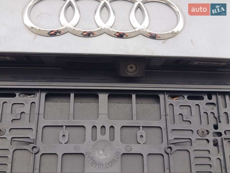 Седан Audi A4 2015 в Луцке
