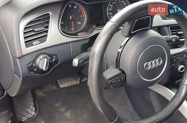 Седан Audi A4 2015 в 