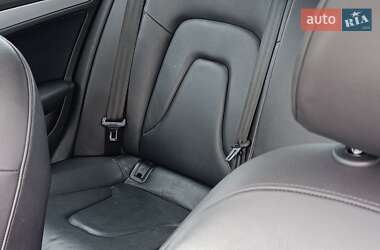 Седан Audi A4 2015 в 
