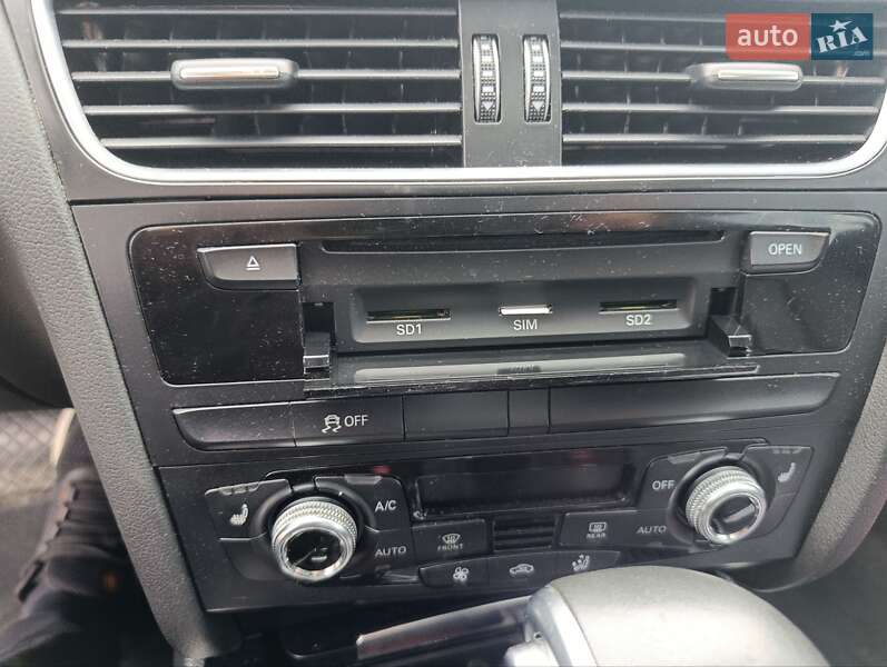 Седан Audi A4 2015 в Луцке