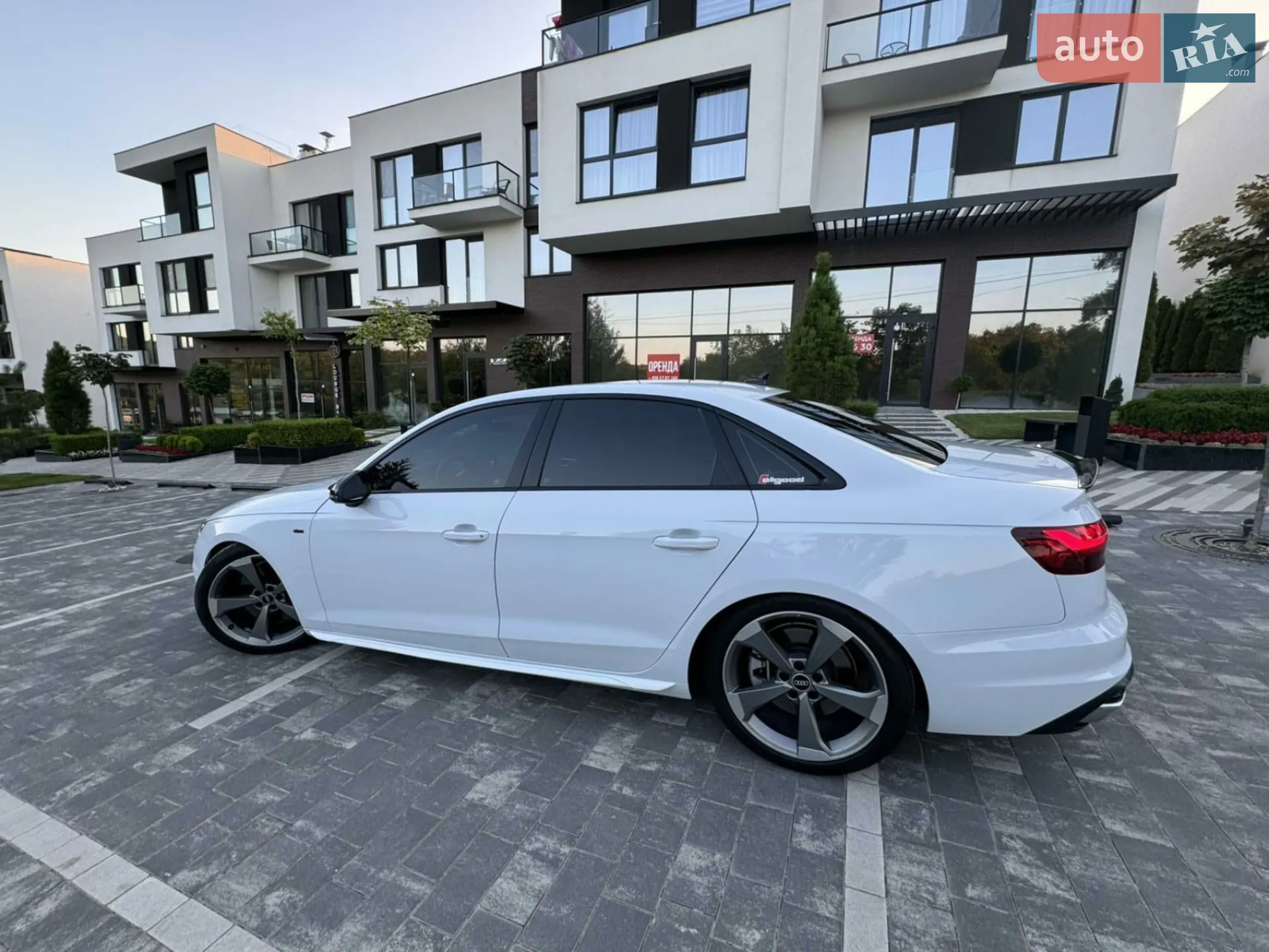 2020 Audi A4 - мініатюра 3