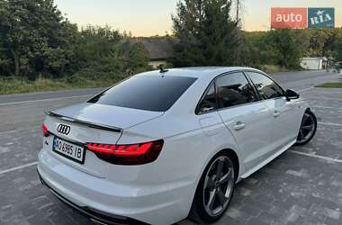 Седан Audi A4 2020 в 