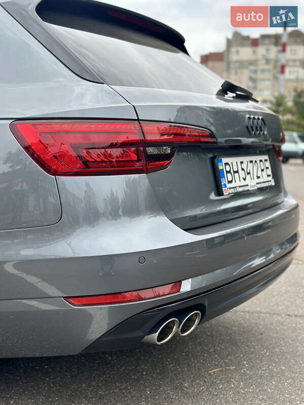 Универсал Audi A4 2017 в Одессе