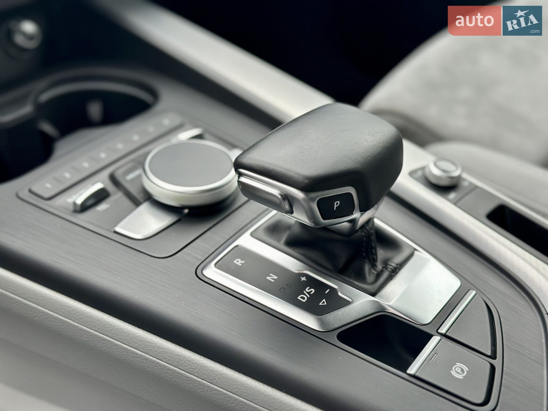 2017 Audi A4 - мініатюра 20