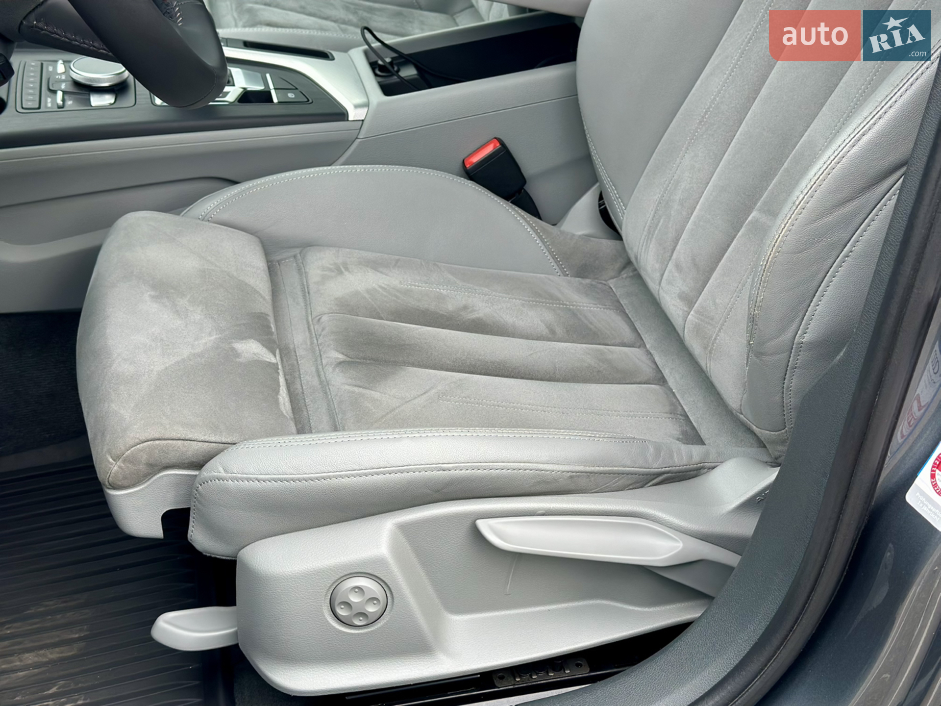 2017 Audi A4 - мініатюра 23