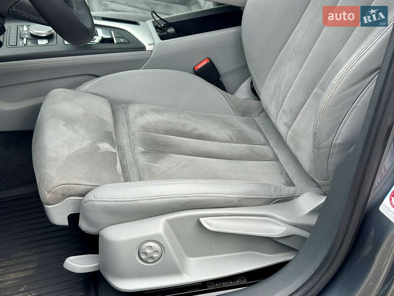 Универсал Audi A4 2017 в Одессе