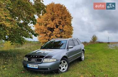 Универсал Audi A4 2000 в 