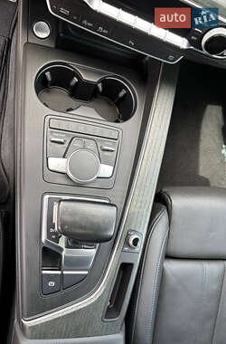 Седан Audi A4 2016 в 