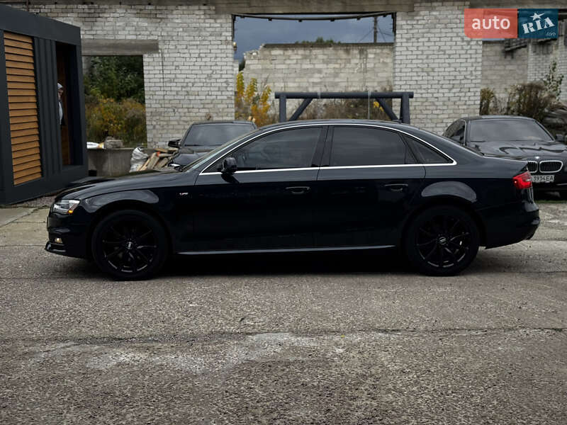 Седан Audi A4 2014 в Житомирі