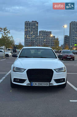 Седан Audi A4 2012 в 