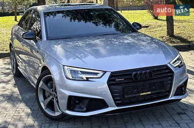 Audi A4 2015