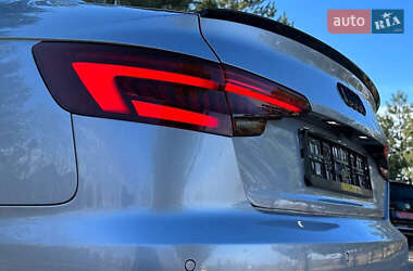 Седан Audi A4 2015 в 