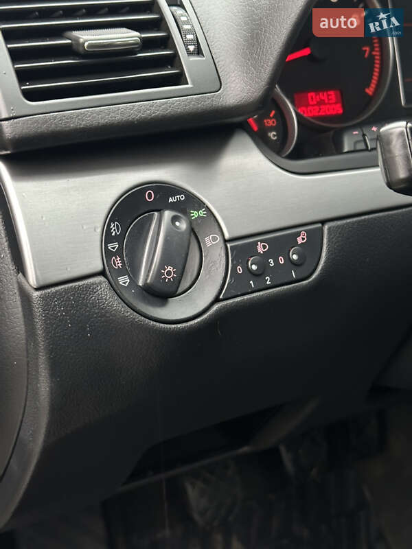Універсал Audi A4 2006 в Сарнах