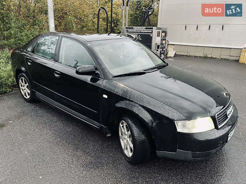 Седан Audi A4 2001 в Виннице