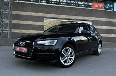 Универсал Audi A4 2017 в 