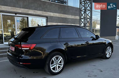Универсал Audi A4 2017 в 