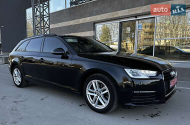 Универсал Audi A4 2017 в 