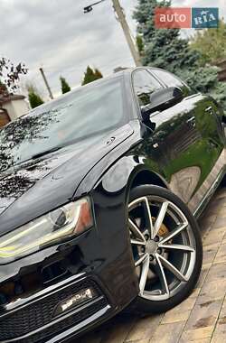 Седан Audi A4 2016 в 