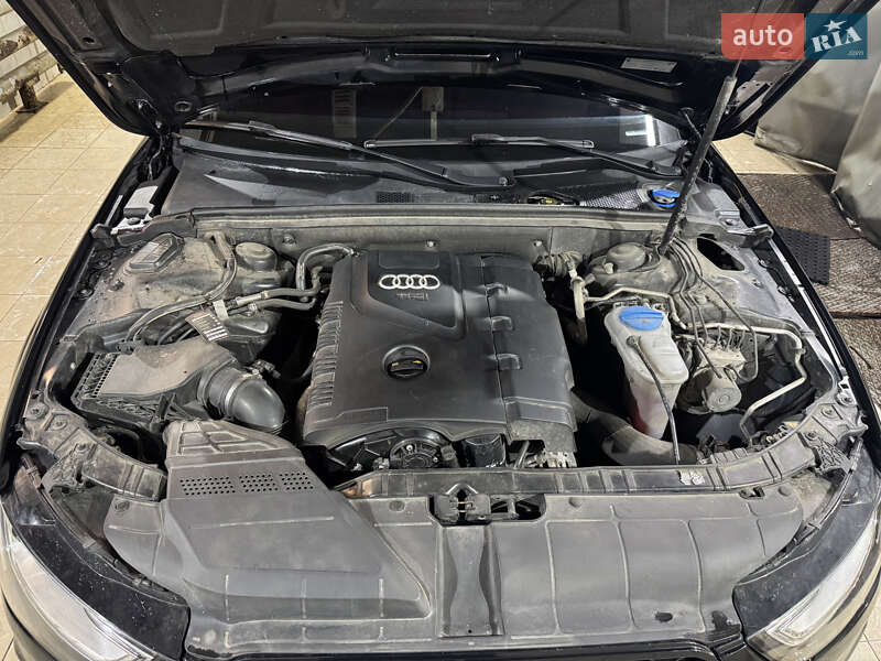 Седан Audi A4 2014 в Києві
