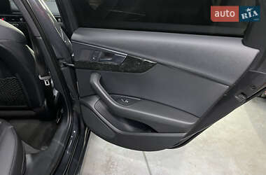 Седан Audi A4 2016 в 